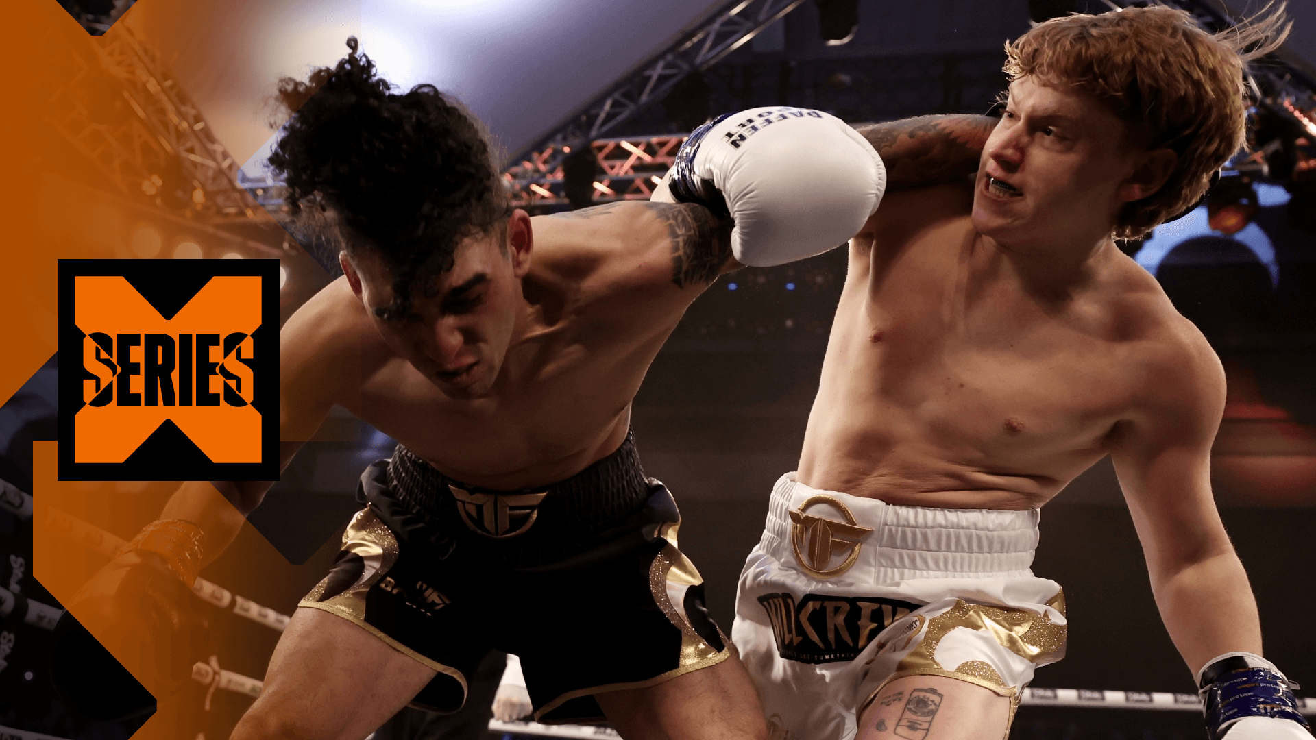 Watch Los Pineda Coladas vs. D-Generation Ice: Full Fight Online | DAZN CL