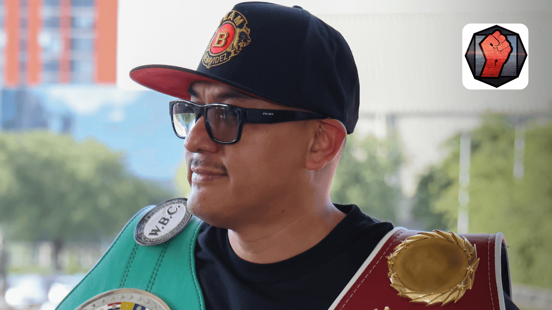 Watch Benavidez Sr. Fires Back at Canelo Online DAZN PK