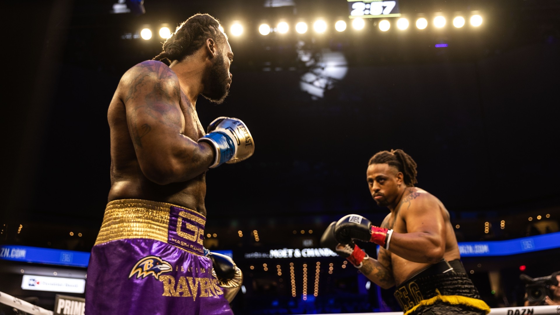 شاهد Rahman Jr. vs. Hardy: Bombs Thrown as Heavyweights Rumble in Texas ...