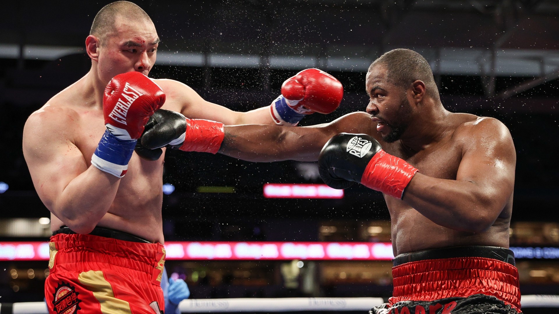 Regarder Zhang vs. Forrest (2021) Online | DAZN FR