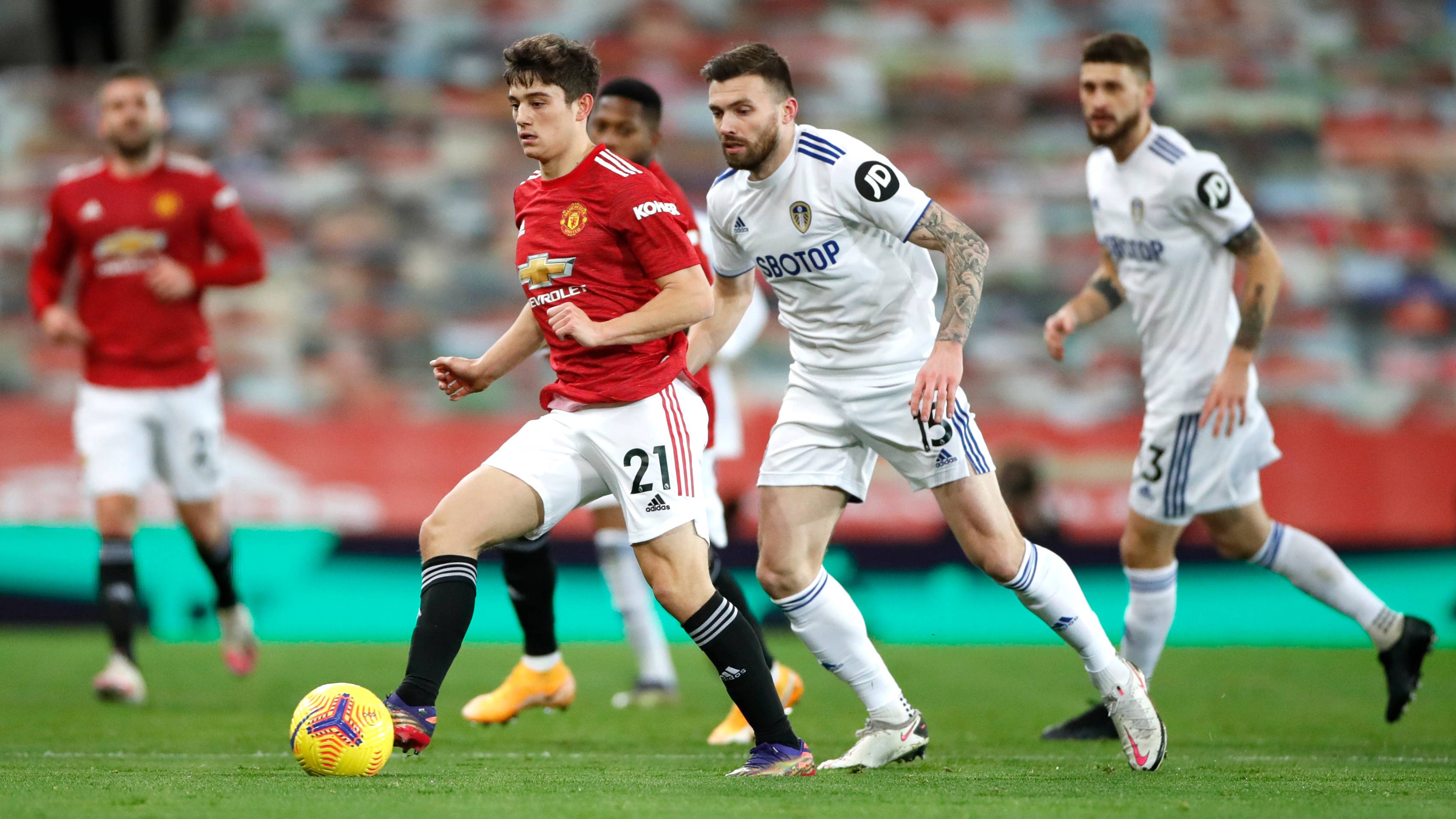 Watch Man United vs. Leeds (Stadium Sound) Live Stream | DAZN CA