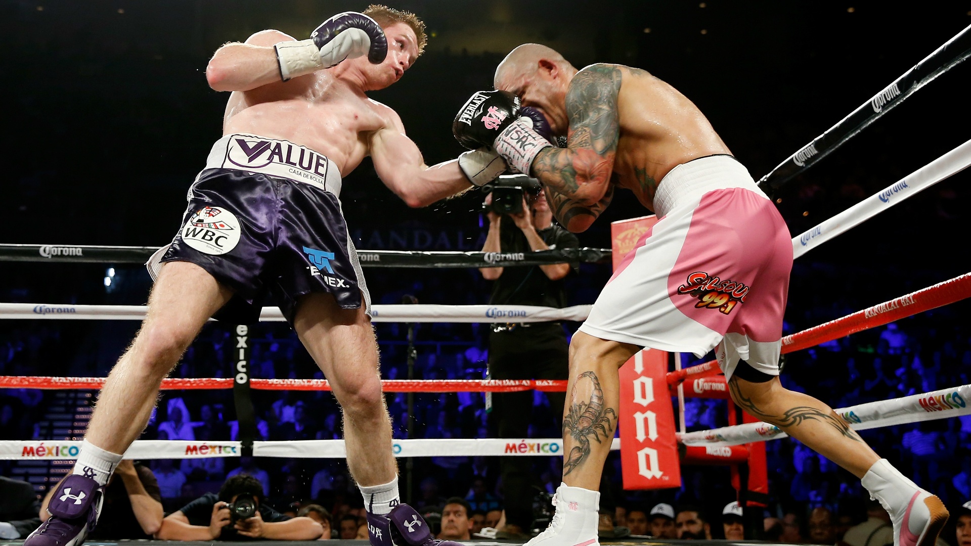 Watch Canelo vs. Cotto (2015) Online | DAZN BE 2015 Cotto VS Canelo- Mandalay Bay