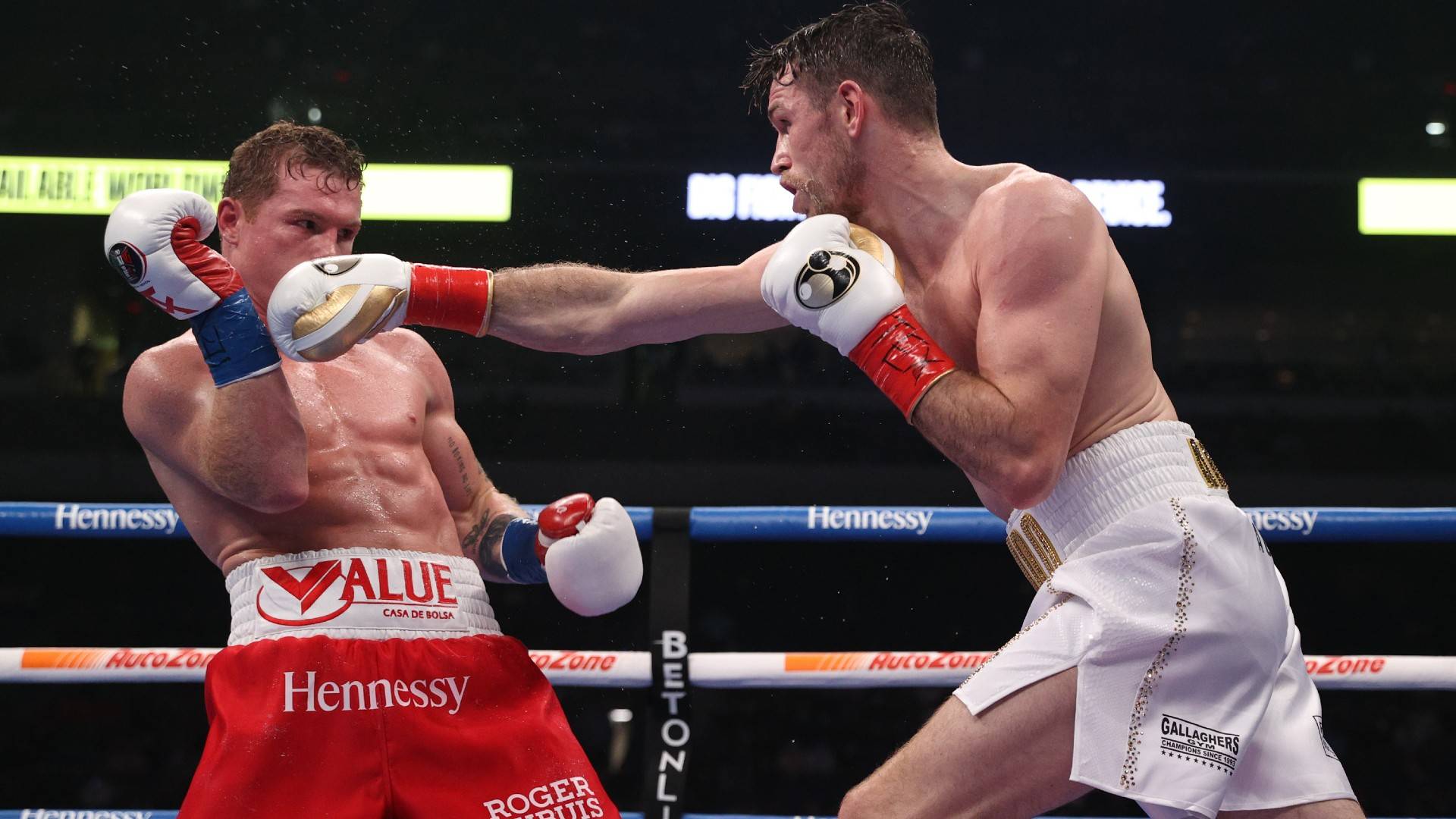 Watch canelo v smith hotsell