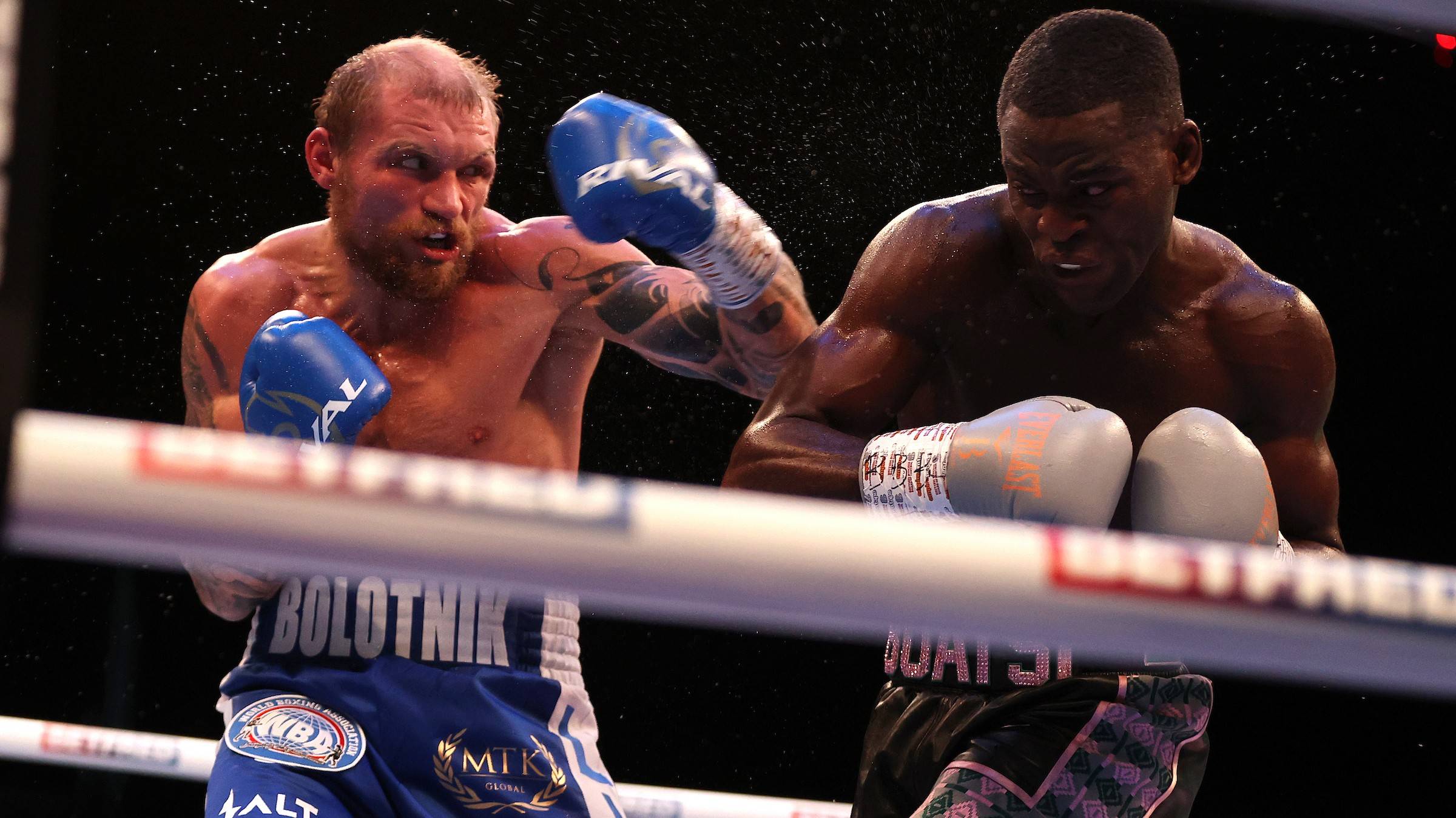 Watch Buatsi vs. Bolotniks: Highlights Online | DAZN RO