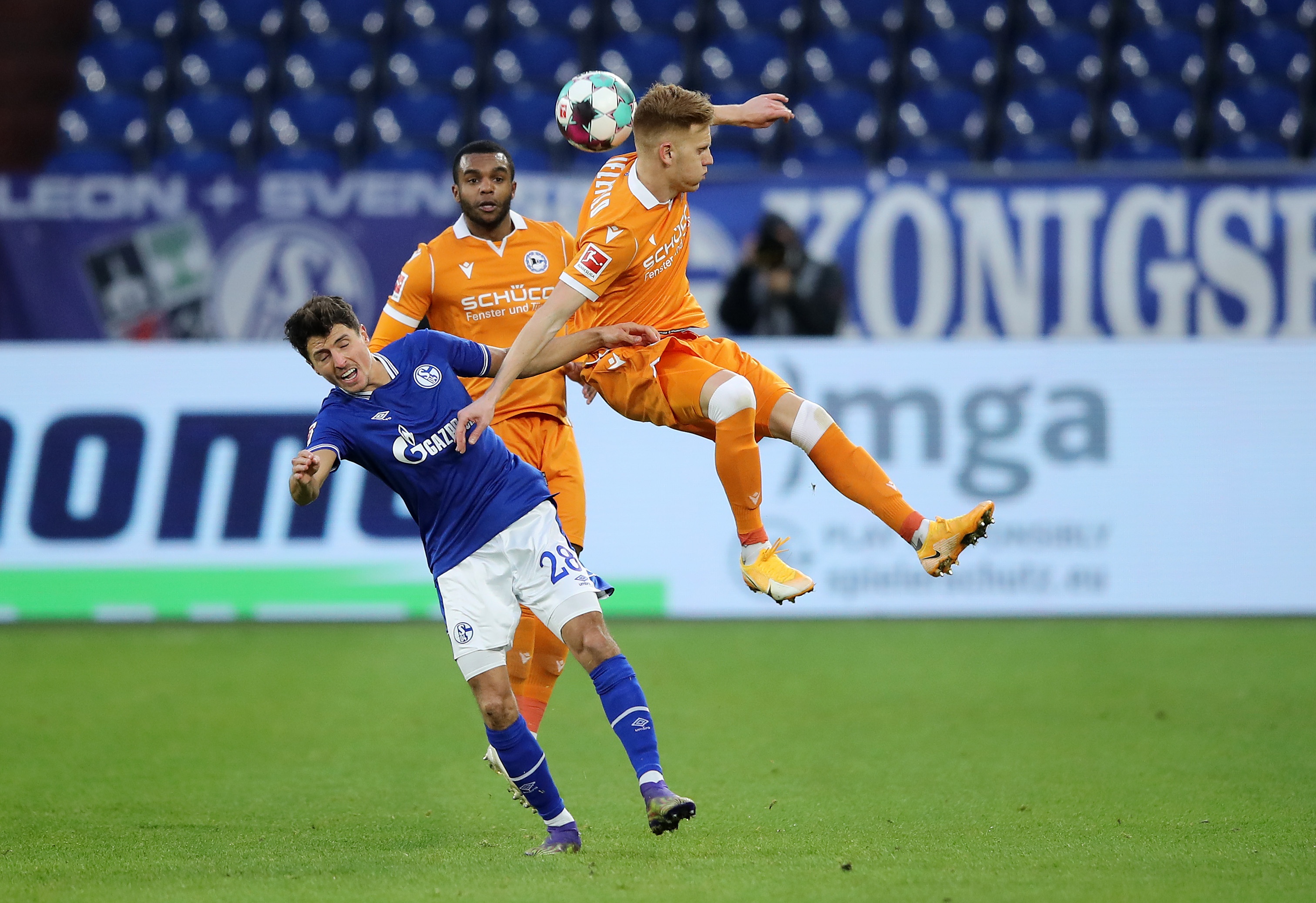 FC Schalke 04 - Arminia Bielefeld (Highlights) Live Stream | Gratismonat Starten | DAZN CH