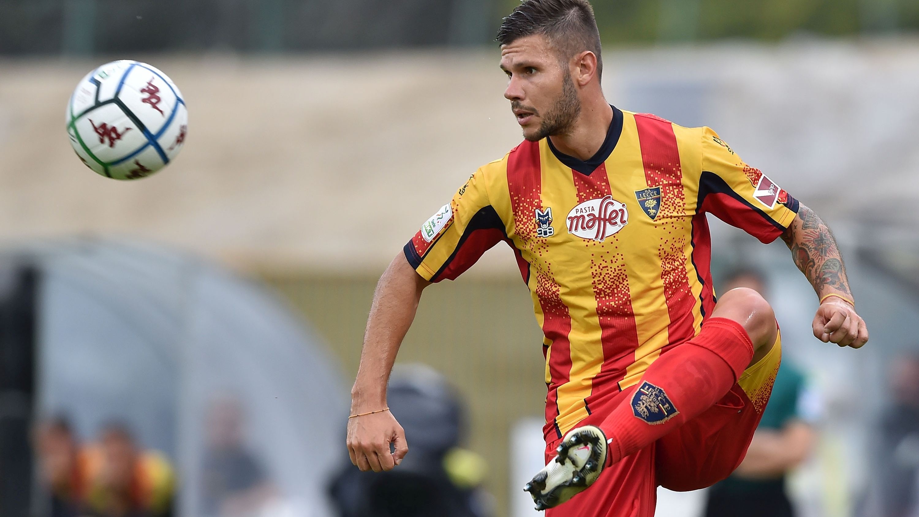 Lecce Pisa In Diretta Streaming Abbonati A 9 99 mese DAZN IT