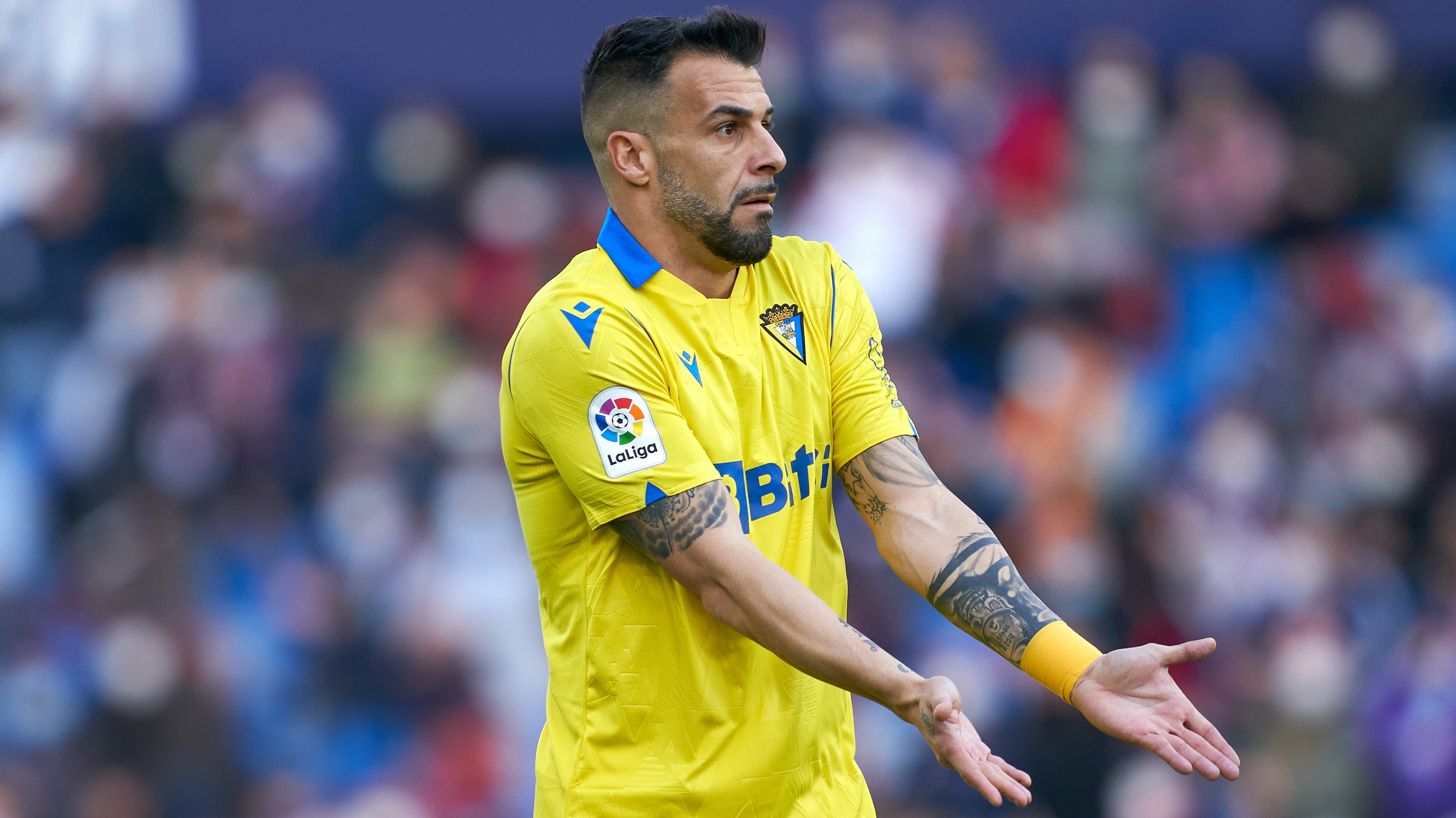 Levante Cadiz Live Stream Jetzt Anmelden DAZN DE