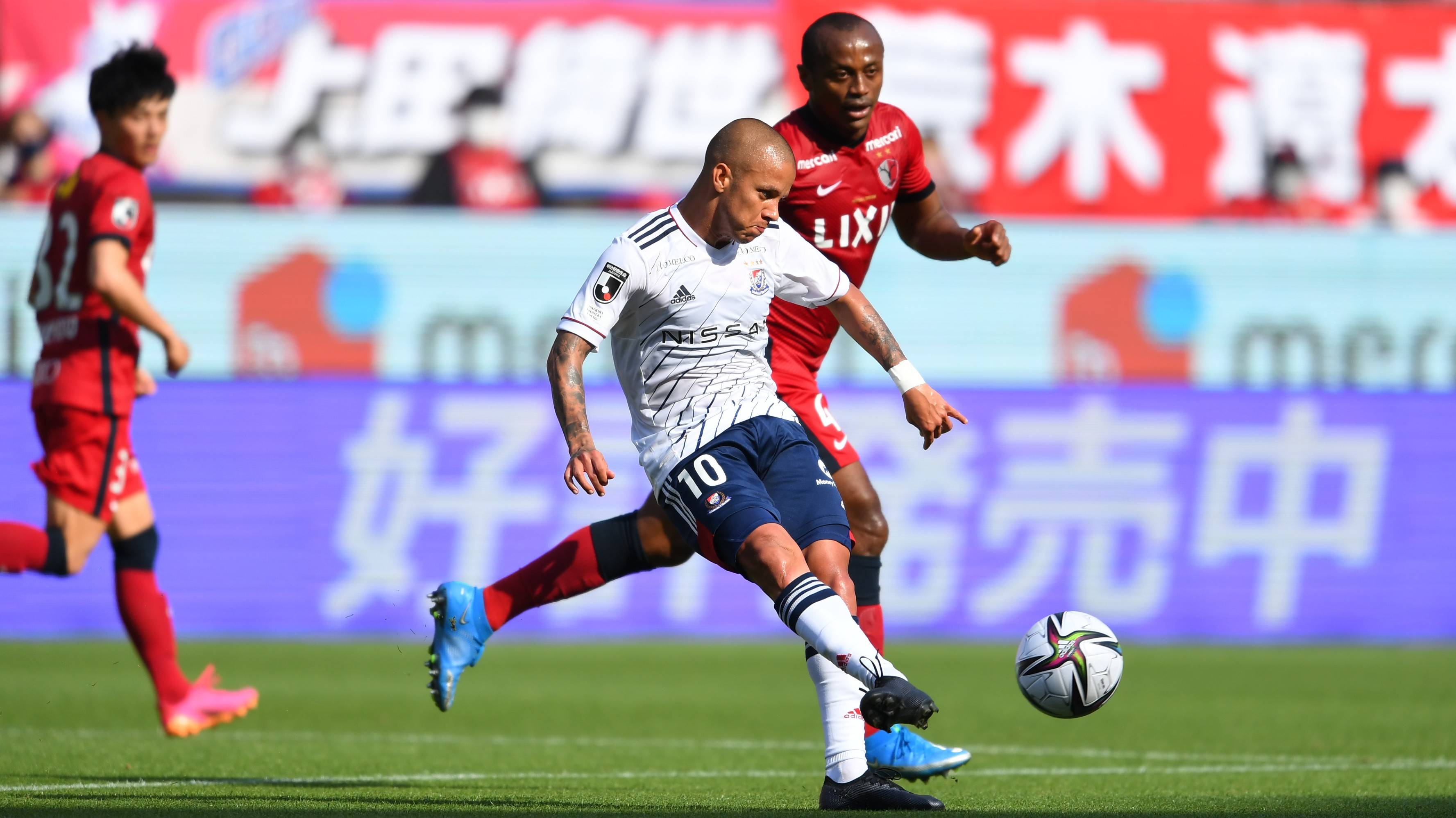 鹿島 Vs 横浜fm 第14節 をライブ 中継 1ヶ月お試し 0 Dazn Jp