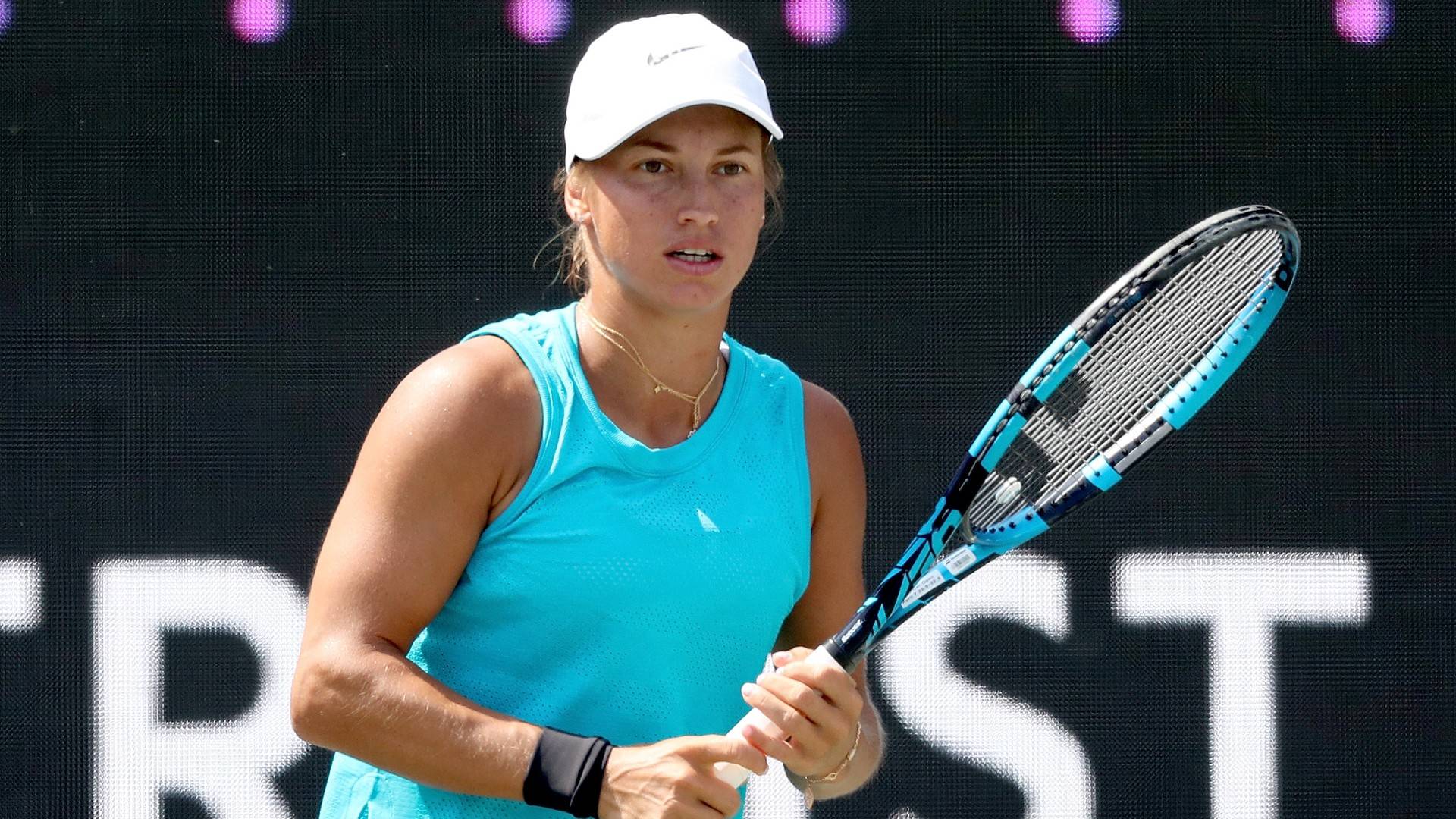 Юлия путинцева теннис 2022. Светлана кузнецова теннис. Софья путинцева. Путинцева юлия теннис горячие. Путинцева анатольевна.