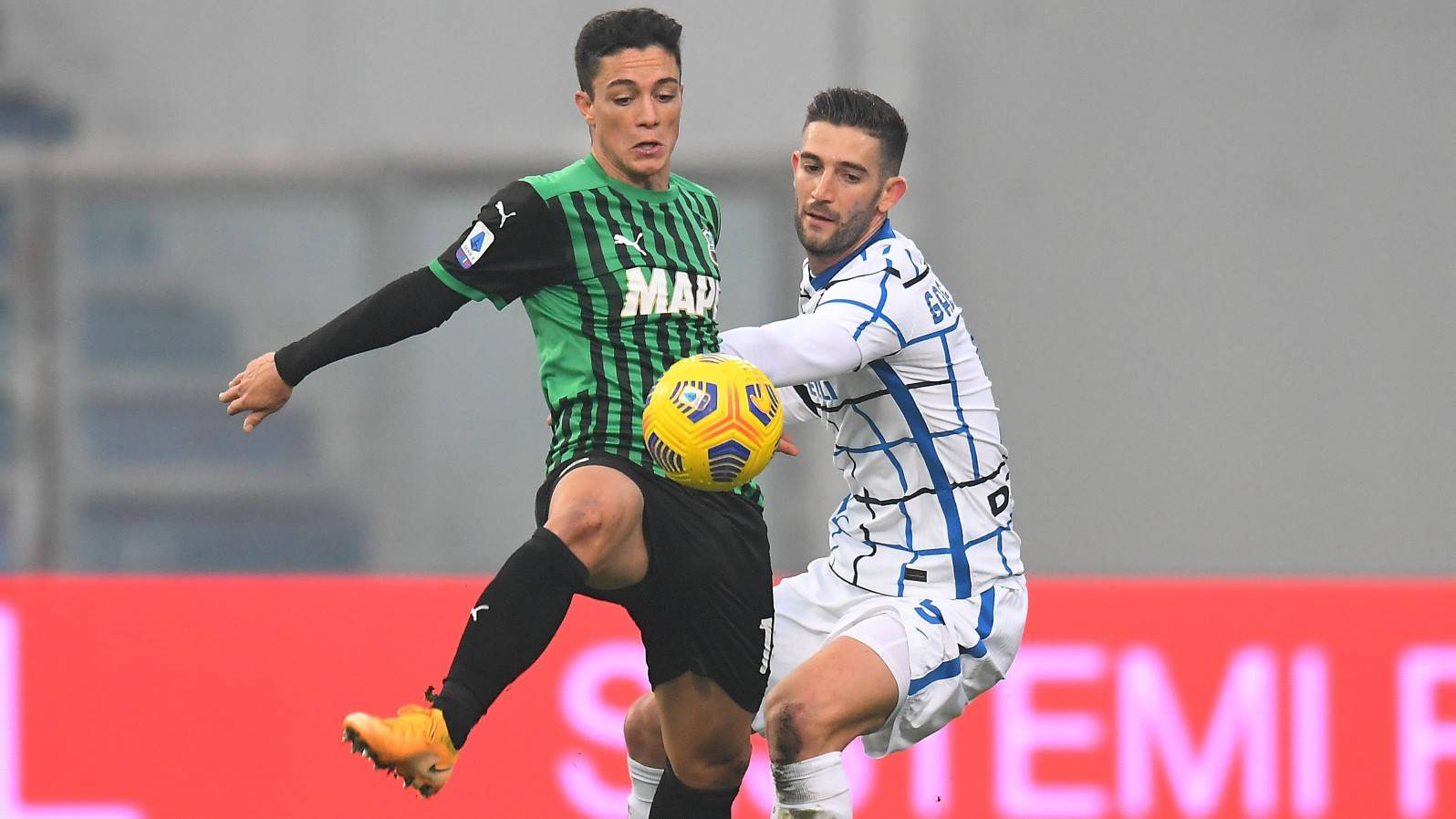 サッスオーロ Vs インテル 第9節 をライブ 中継 1ヶ月お試し 0 Dazn Jp